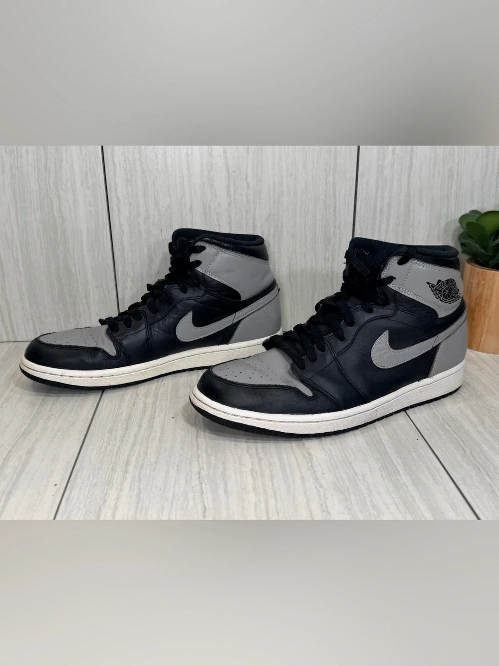 Jordan 1 Retro High OG “ Shadow”